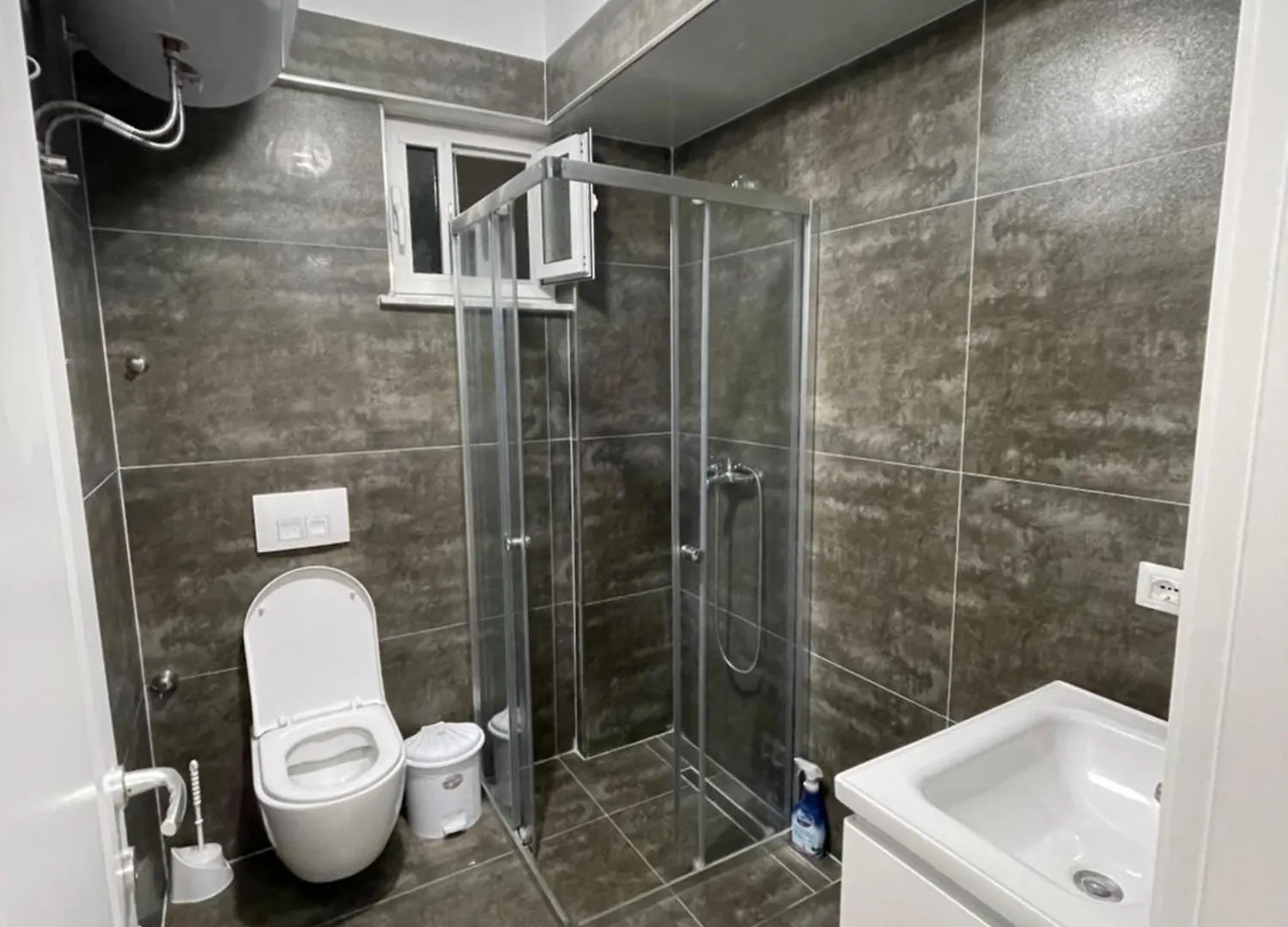 Apartment Highway Rentroom Durres Albania